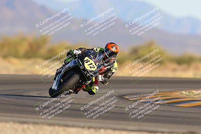 media/Oct-29-2022-CVMA (Sat) [[14c0aa3b66]]/Race 11 Amateur Supersport Open/